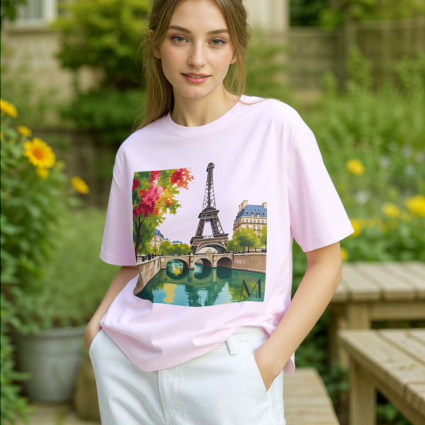 Eiffel Tower Graphic Tee - Unisex Oversized Boxy T-Shirt, Parisian Style Shirt, Casual Wear, Spring Fashion, Travel Gift